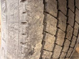 Tyllis L3 3-axle flatbed semi-trailer with side boards Re