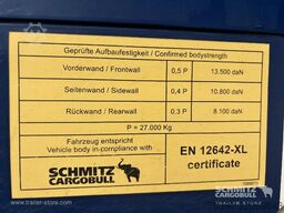 Schmitz Cargobull Semitrailer Curtainsider Mega