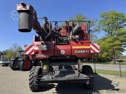 Case IH Axial-Flow 7240