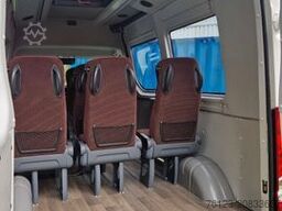 IVECO Daily C35 M1 9 Sitzer sauberes Fahrzeug