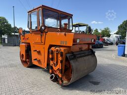 Hamm DV8.21 Tandemwalze Kantenschneider