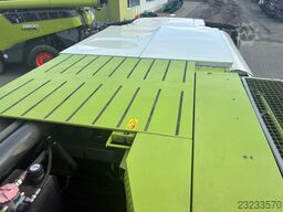 CLAAS Lexion 760 TT + V1050
