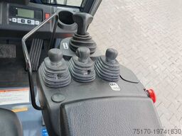 TOYOTA 8FBET15 / Triplex: 4.30m / nur 393h! / SS