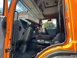 MERCEDES-BENZ 1828 3Skipper + PKG 12001 Kran 4x2