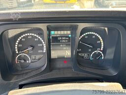 MERCEDES-BENZ 1836 Antos Abroller 4x2
