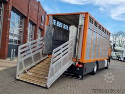 DAF CF 400 4x2 - Menke Livestock 1 deck 16.48M2 - E...