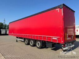Schmitz Cargobull Curtainsider Mega