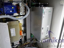 Instron 4507 Universalprüfmaschine 200 kN