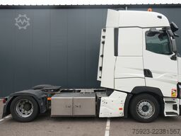 Renault T 530 mega tractor unit