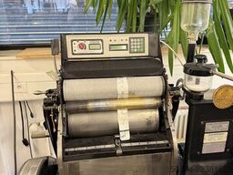 HEIDELBERG PLATEN WITH HOT FOIL SYSTEM