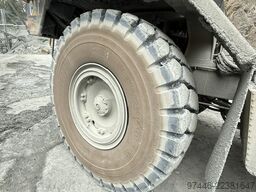 Caterpillar 775D