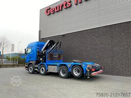 Scania R560 V8 8X2 TREKKER/BAKWAGEN + HIAB 477E-8 HIPR...
