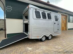 Steinsberger 3-Pferde mit Wohnung neues Modell