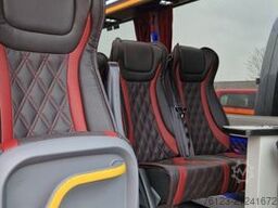 MERCEDES-BENZ 519 und 517 Glasdach XXL  20 Sitze Lord Exclisiv