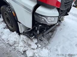 IVECO IVECO S-Way AS 260 damaged Intarder