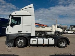 MERCEDES-BENZ ACTROS 1843 RETARDER*VOLUMEN*GUT BEREIFT*2xTANK