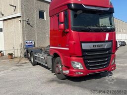 DAF XF 530 FAN 6X2 trasporto containers