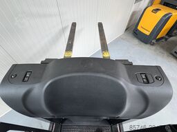 LINDE V  * DEMO !! with SAFETY gates !!