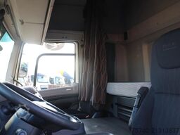 DAF CF 260 + EURO 6 + LIFT