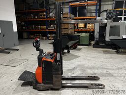 BT Staxio Tayota Ameise SWE200D