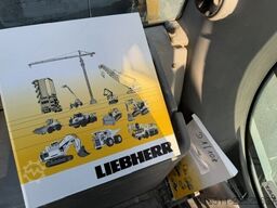 Liebherr A 918