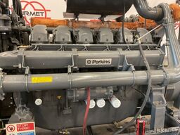 Perkins 4012TAG1A, 1300KVA, Low standby hours. Complete...