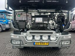 Iveco Trakker 500 10X4  KIPPER/TIPPER./PIET RUIZEVELD...