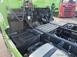 SCANIA R 460*SPITZER SILO*WENIG KM*ACC*KOMPRESSOR*TOP
