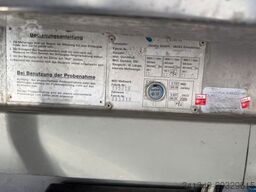 IVECO 180E28 4x2 Milchtank