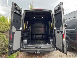 MAN TGE 3.180 L3H3 Kasten 4x4 AHK ACC LED NAV SITZHZ