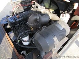 Doosan D30G Triplex-FH 4,7m + Seitenschieber