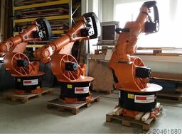 KUKA KR150 und KR 200