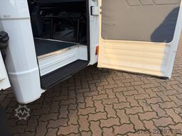 MERCEDES-BENZ Vario 614 D DoKa PP/ DPF/ LBW 1.0t/ AHK/ Org. KM
