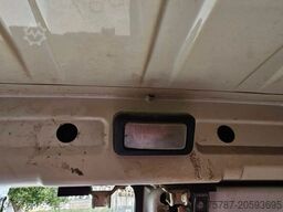 IVECO 35S16 A8 V L, mittellang & hoch, kleiner Schaden