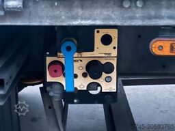 SCHMITZ CARGOBULL S01 * PR. * 2X PALETTENKASTEN *