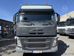 Volvo FM 370 6X2 Kran Kennis K14R Baustoff