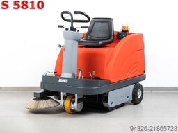 Hako Sweepmaster B900 R - 2021y - 554h