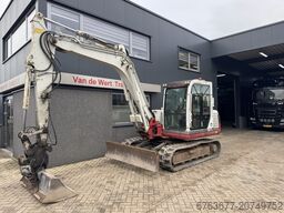 TAKEUCHI TB175 Graafmachine Rups 2008 Yanmar Diesel inclusief 5 bakken + palletvork