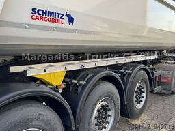 SCHMITZ CARGOBULL SKI 24 SL 7.2- 24.6m3/ne/Liftachse/LED