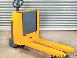 Jungheinrich EJE C20 - Service Neu + Garantie - nur 2.694Std.