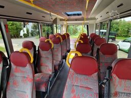 MERCEDES-BENZ Heckniederflur Sprinter 517 / 4 er Bestuhlung