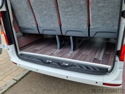 MERCEDES-BENZ Sprinter 420 Elektro bis zu 19 Schlafsessel