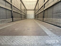 Schmitz Cargobull Semitrailer Curtainsider Coil