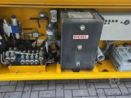 Holland Lift Combistar B-195DL25 4WD/P/N Diesel, 21.5m Working