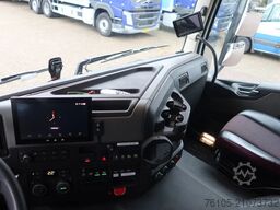 Volvo FM 340 Geïsoleerd Dak DHollandia 3000 kg
