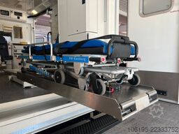 MERCEDES-BENZ 516 CDI Krankenwagen*RTW*Liege*1.HD