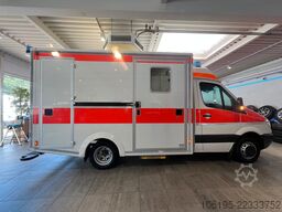 MERCEDES-BENZ 516 CDI Krankenwagen*RTW*Liege*1.HD