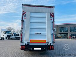 Mega Gabelstaplertransporter Ladebordwand9t