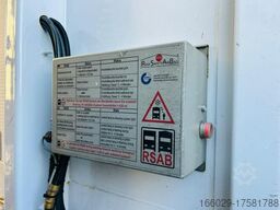 Mega Gabelstaplertransporter Ladebordwand9t