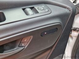 MERCEDES-BENZ Lagerfahrzeug Bürgerbus Niederflur 9 Sitze